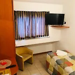 Hotel Softwood 2*