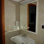 Hotel Softwood 2*