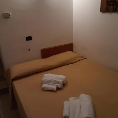Hotel Softwood 2*