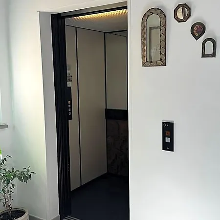 מלון Softwood 2*